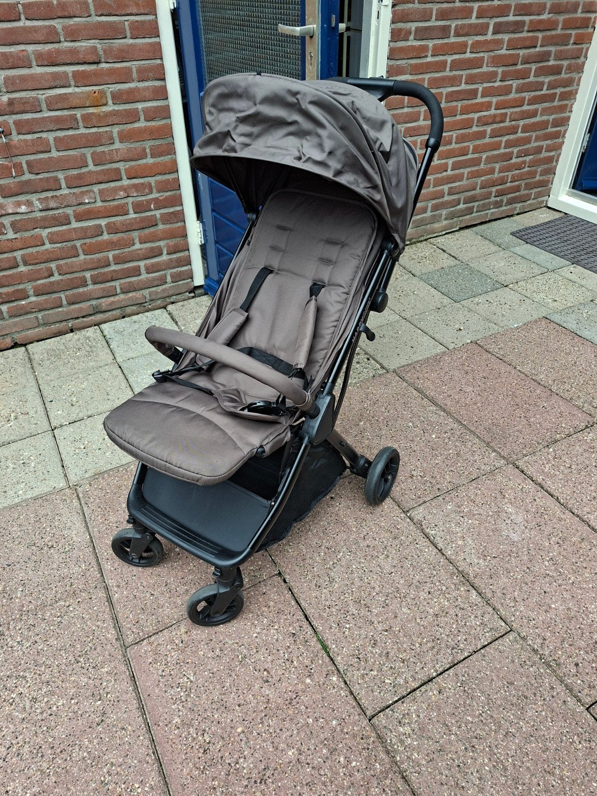 Handige en compacte kinderwagen, Kinderen en Baby's, Kinderwagens en Combinaties, Ophalen, Gebruikt, Kinderwagen, Overige merken