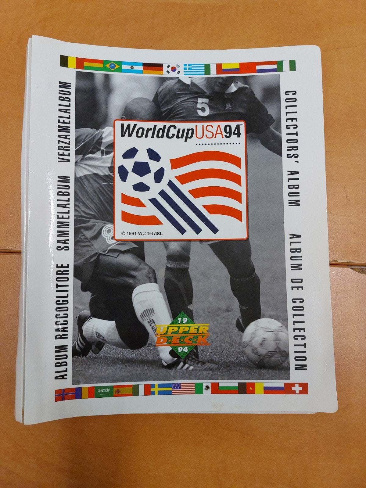 Upper Deck World Cup USA 94 verzamelalbum met kaarten, Ophalen of Verzenden, Zo goed als nieuw, Overige sporten, Spelerskaart