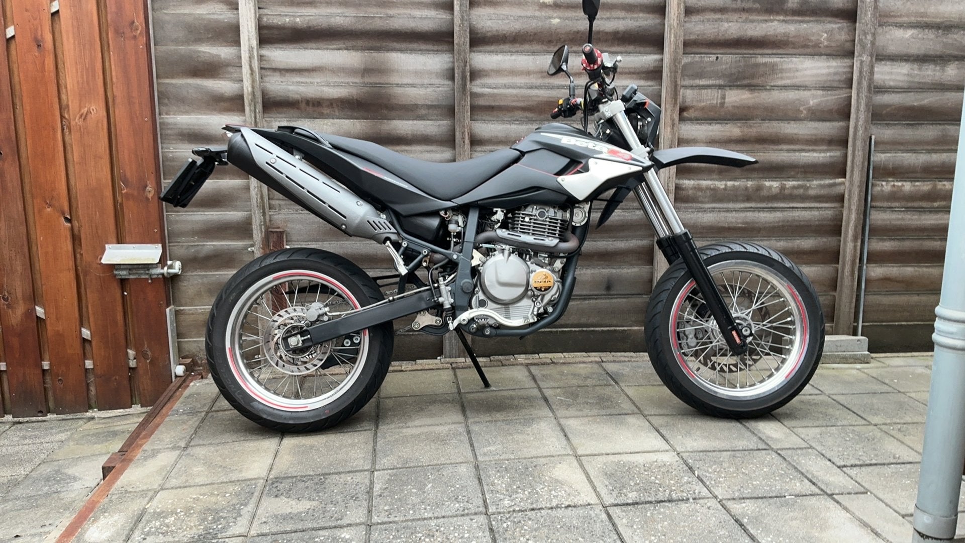Beta-M4 Motard, 6 versnellingen, Gebruikt, 350 cc, Ophalen