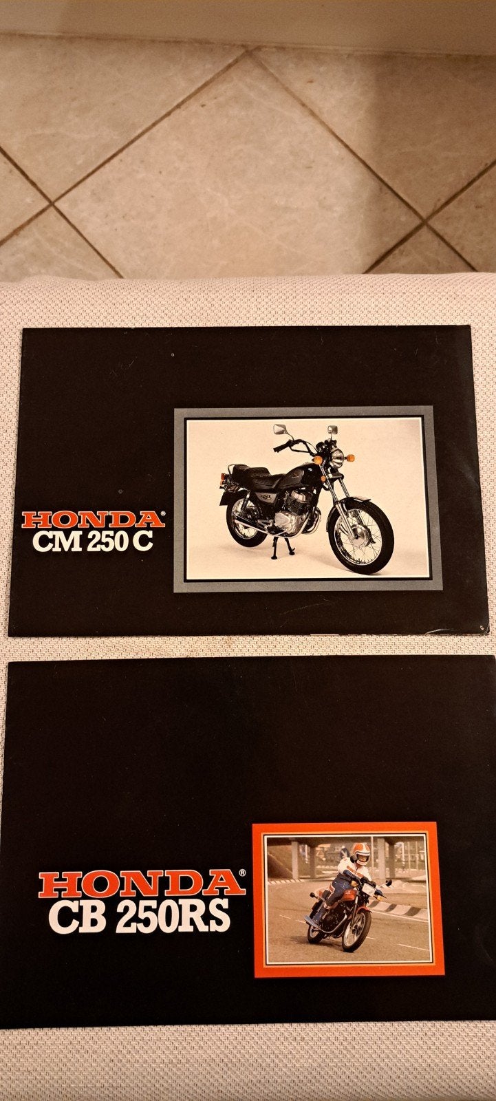 honda cb 250 brochures jr 80 per st 5.30, Motoren, Ophalen of Verzenden, Honda