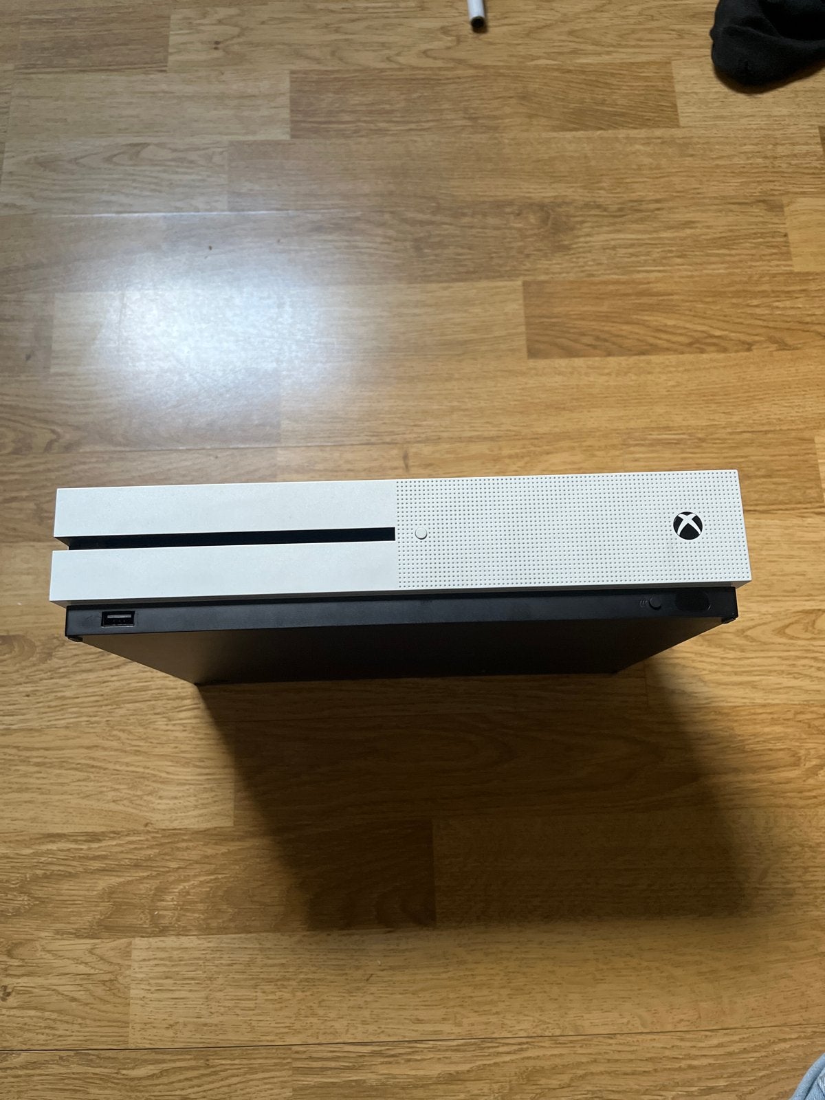 Xbox One S 1TB met controller, Ophalen, Xbox One S, Zo goed als nieuw, 1 TB