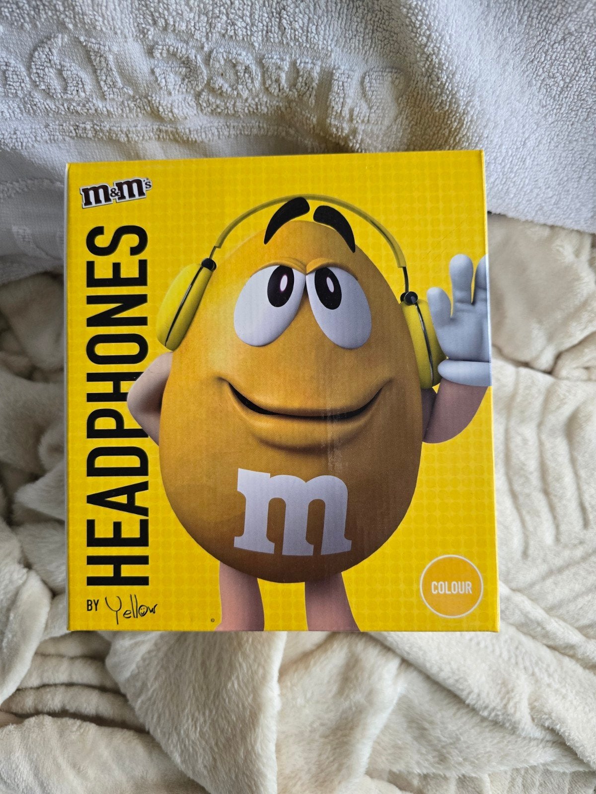 M&M's Gele Hoofdtelefoon - Nieuw in Doos, Audio, Tv en Foto, Koptelefoons, Overige merken, Nieuw, Ophalen of Verzenden, Over-ear