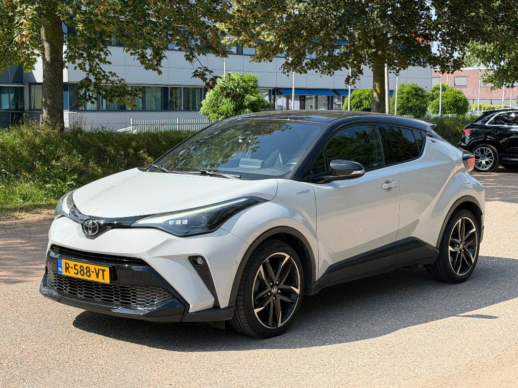 Toyota C-HR 2.0 Hybrid 184pk 2021 GR-Sport Dealeronderhouden, Auto's, Toyota, 725 kg, Zwart, 4 cilinders, Lichtsensor