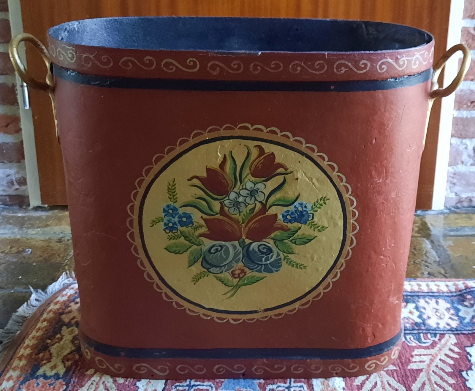 Antieke turf/ hout bak met bloemmotief, Ophalen of Verzenden