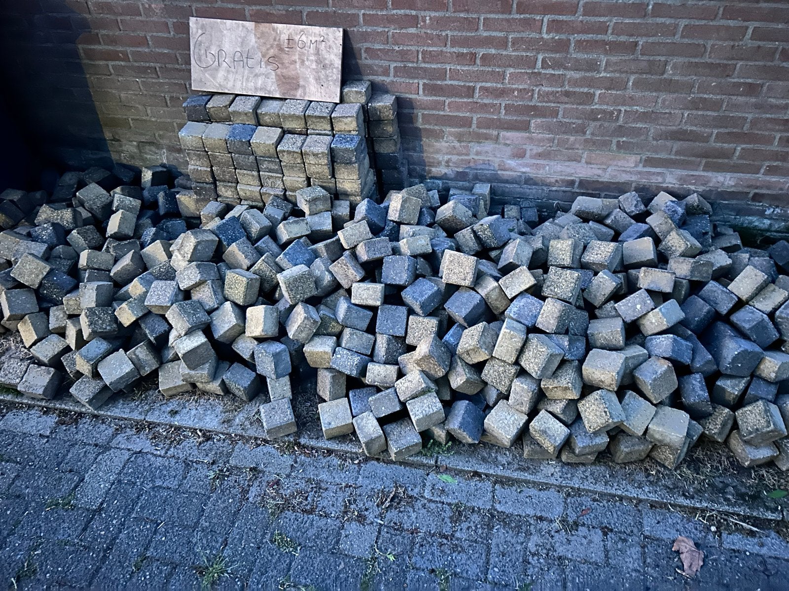Klinkers 10x10x7 cm - Gratis af te halen, Tuin en Terras, Ophalen, Gebruikt, Klinkers, 5 tot 10 m²