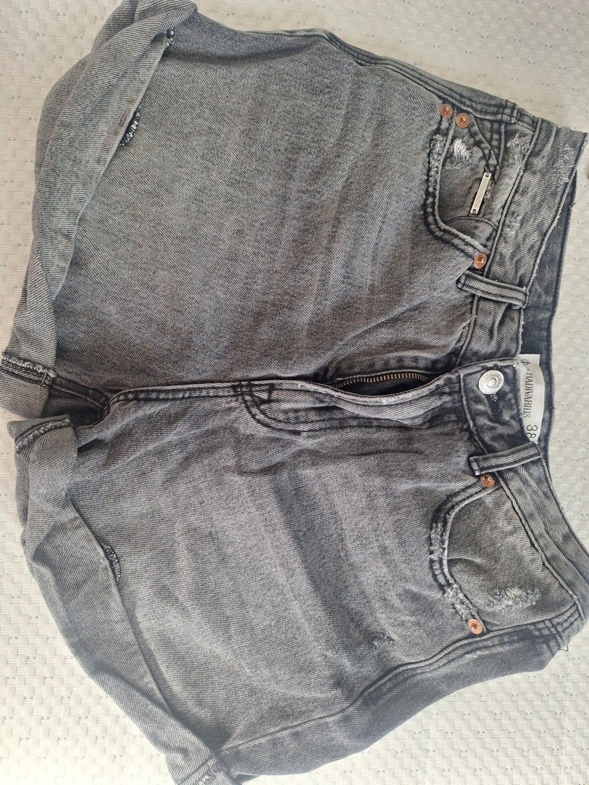 Korte broeken maat 36 en maat 38., Kleding | Dames, Ophalen, Zo goed als nieuw, Blauw
