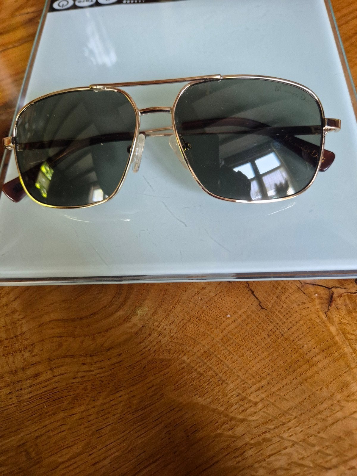 massimo  Zonnebril met Massimo Dutti hoesje, Ophalen, Gebruikt, Zonnebril, Christian Dior