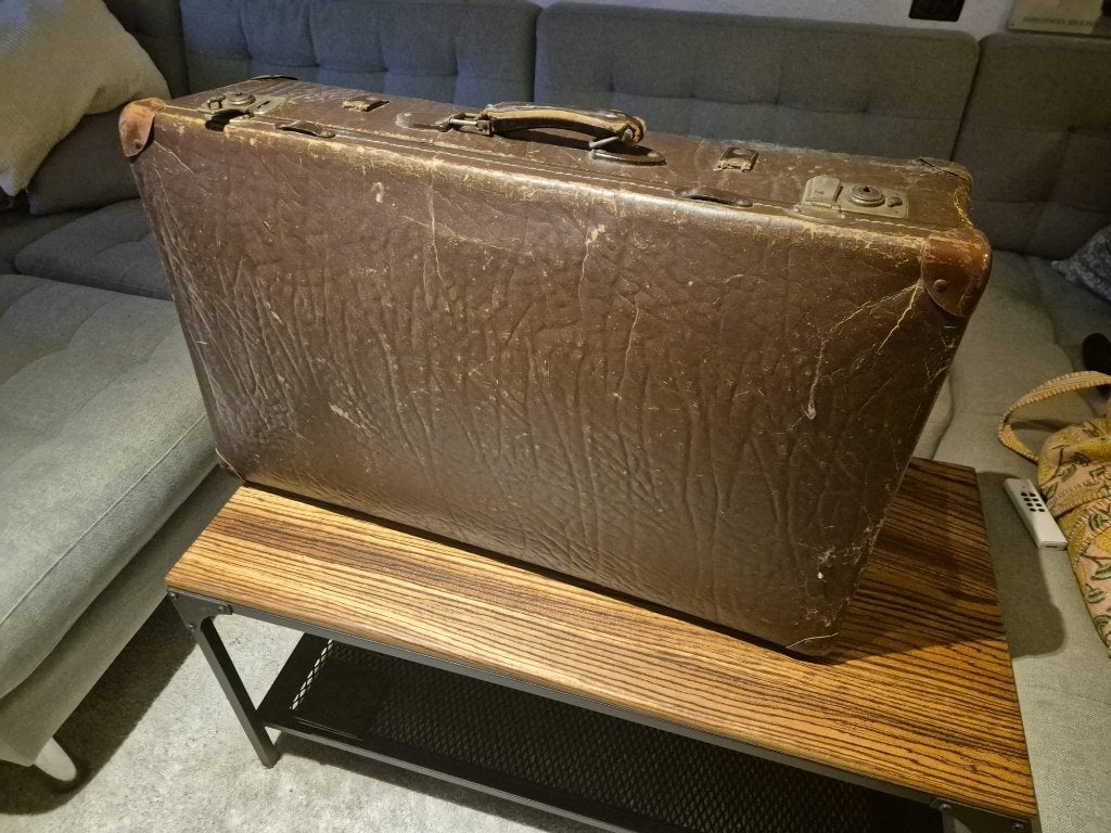 Gratis - Vintage reiskoffer jaren '50/'60, Ophalen, Gebruikt, Hard kunststof, 45 tot 55 cm
