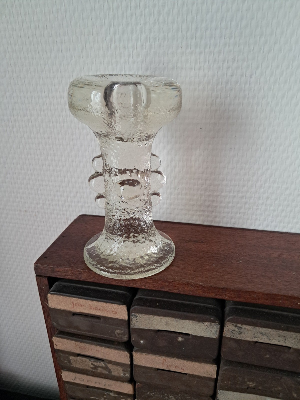 Pukeberg. Vintage. Ijsglas Kandelaar, Antiek en Kunst, Ophalen of Verzenden