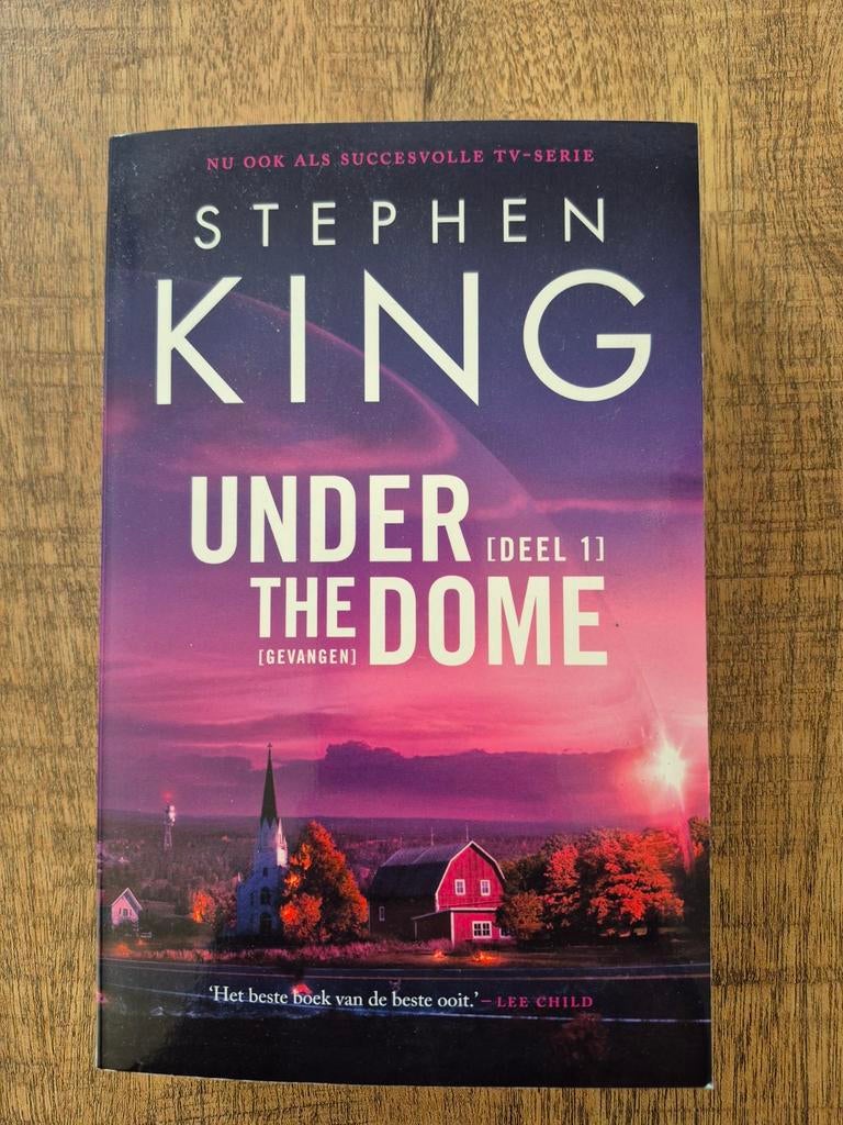 Stephen King - Under the Dome (Deel 1) - Gevangen, Boeken, Thrillers, Gelezen, Amerika, Ophalen of Verzenden