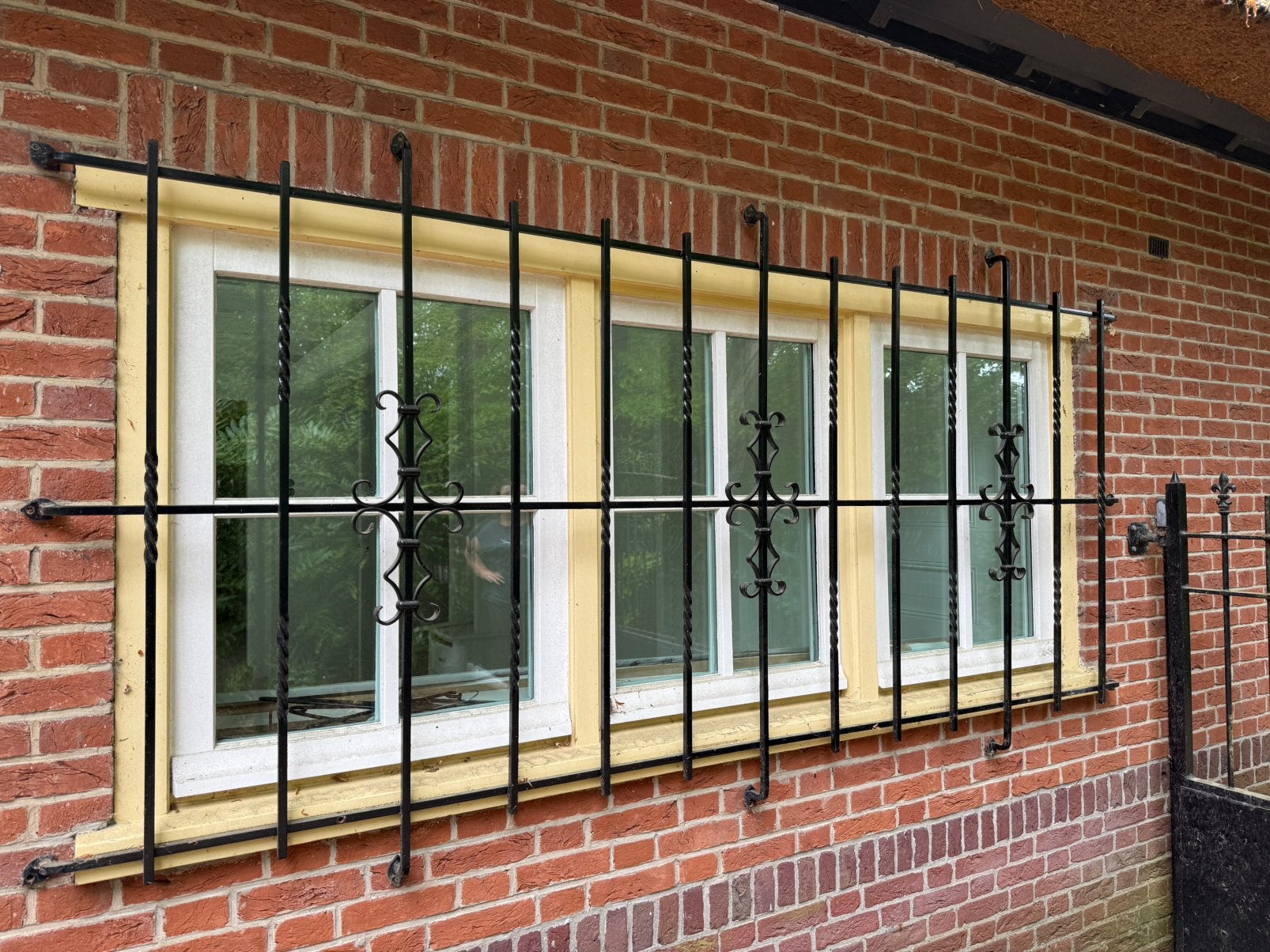 Zeer groot raamhekwerk/tralie/rejas voor op de muur, Ophalen, Zo goed als nieuw, X, X