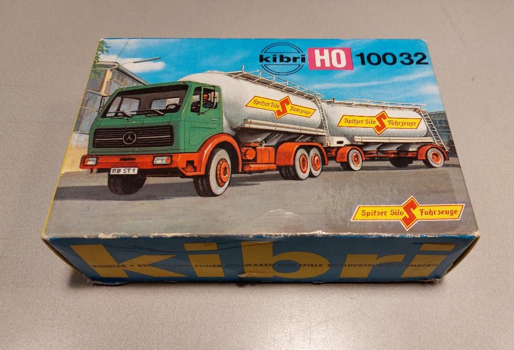 Kibri HO 10032 Mercedes Benz Spitser Silo vrachtwagen 1:87, Overige merken, 1:50 of kleiner, Nieuw, Ophalen of Verzenden