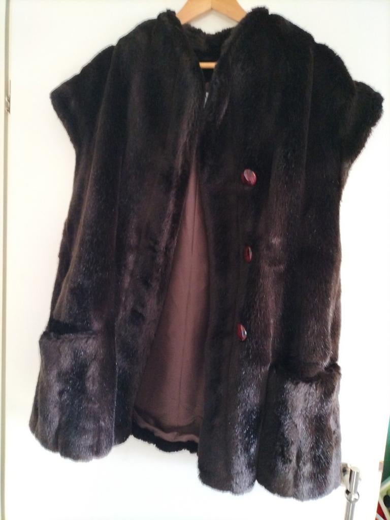 Faux Fur Bodywarmer - Bijenkorf, Bruin, Bijenkorf, Maat 42/44 (L), Nieuw