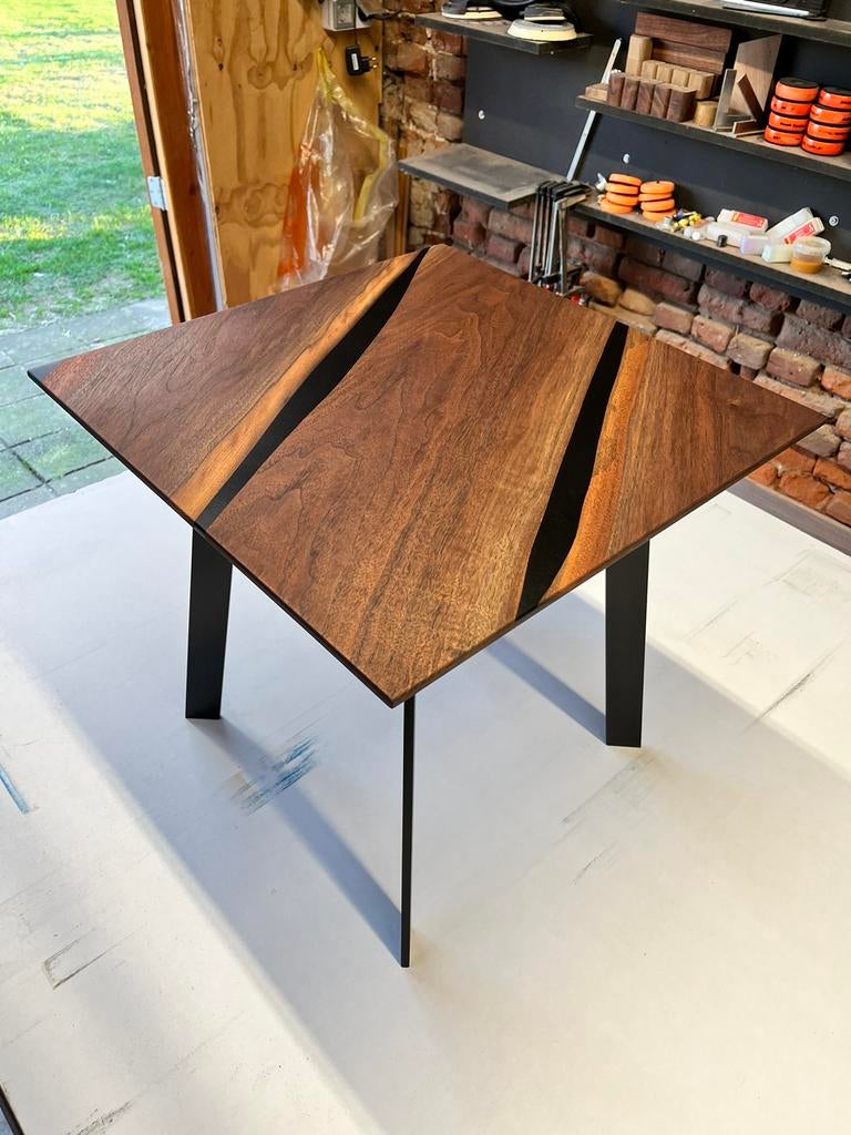 Walnoot Epoxy Bijzettafel, Minder dan 55 cm, Vierkant, Nieuw, Hout
