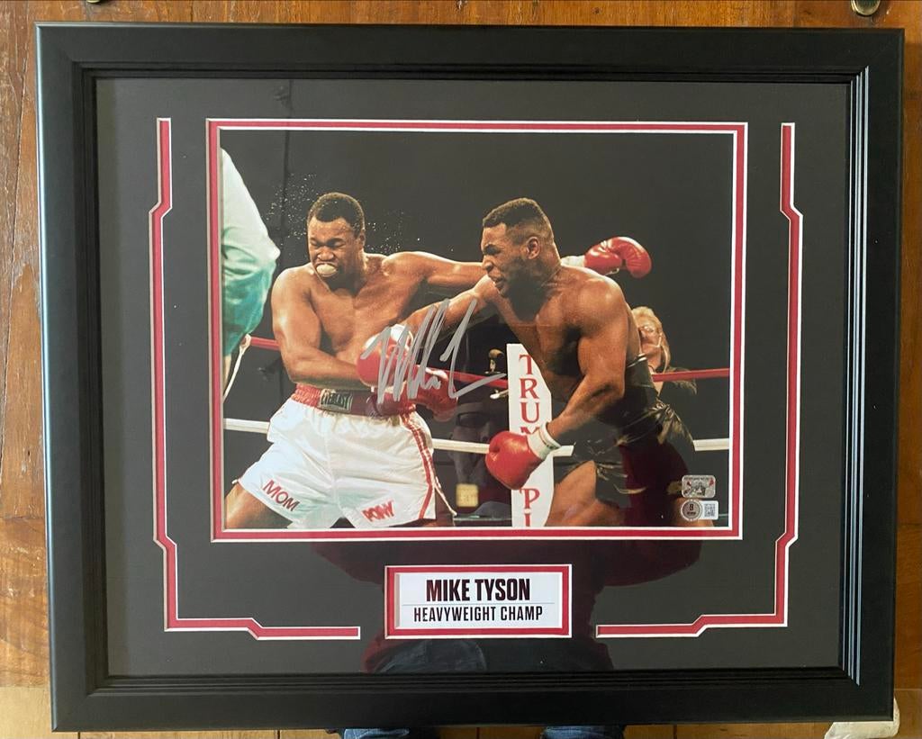Mike Tyson Gesigneerde Foto - Beckett & Fiterman COA, Verzamelen, Ophalen of Verzenden, Nieuw
