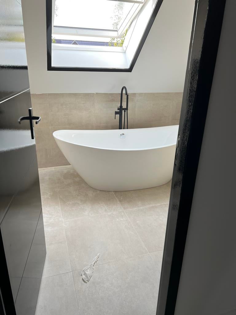 Loodgieter Werk/ Badkamer en WC Renovatie met garantie, Diensten en Vakmensen, Loodgieters en Installateurs