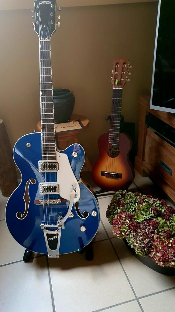 Gretsch G5420T Electromatic azure metallic, Muziek en Instrumenten, Snaarinstrumenten | Gitaren | Elektrisch, Gebruikt, Hollow body