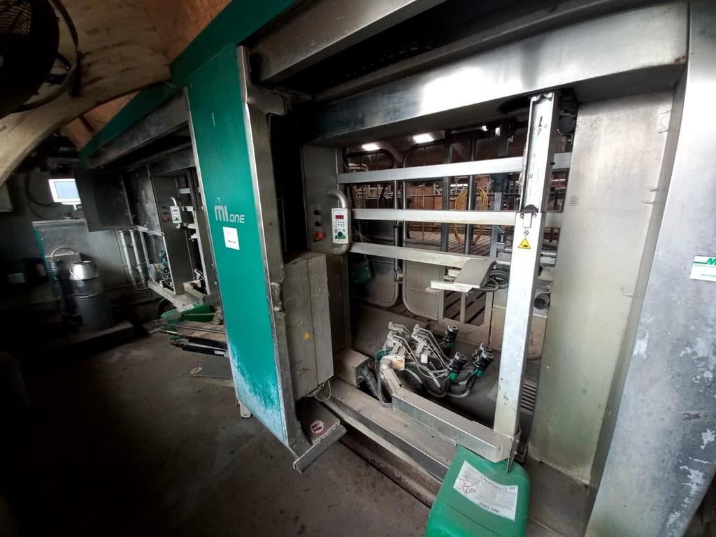 GEA MIone melkrobot 2 box links 2012, Zakelijke goederen, Agrarisch | Werktuigen, Ophalen, Veehouderij, Melktechniek