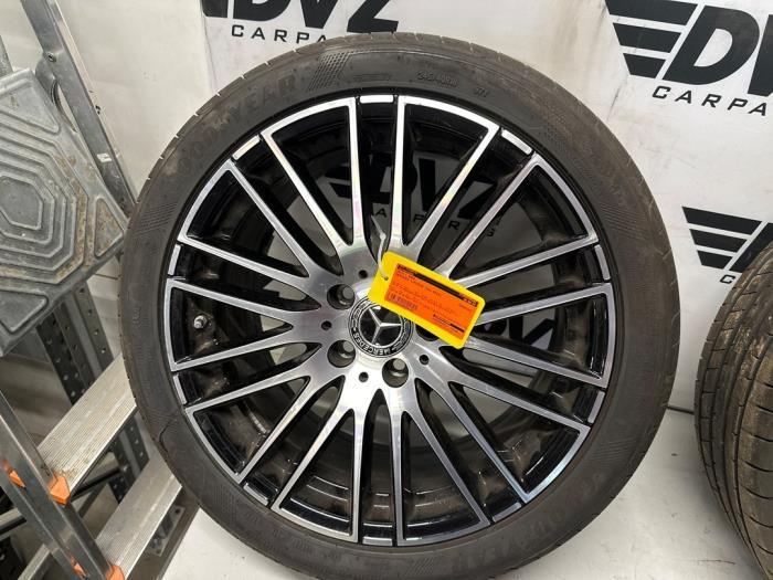 Velg + Band van een Mercedes C-Klasse, Auto-onderdelen, Gebruikt, -, -, Ophalen of Verzenden