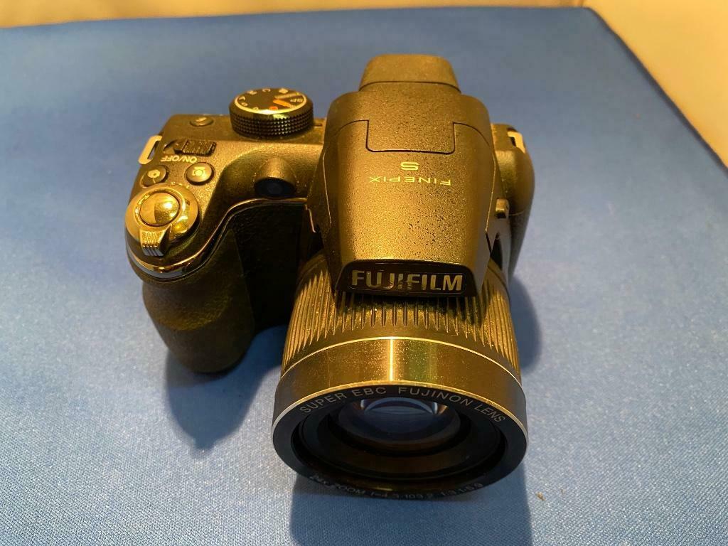 Fujifilm FinePix S3200 14 Mega Pixels, 14 Megapixel, Gebruikt, Compact, Ophalen of Verzenden