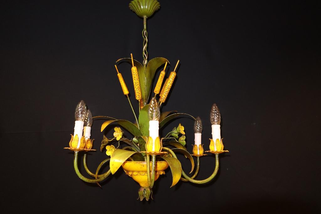 Italiaanse korenaren kroonluchter met 6 kaarslampen, Huis en Inrichting, Lampen | Kroonluchters, Ophalen