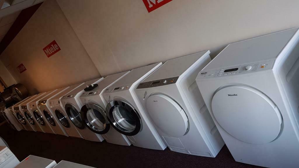 Foto 10 van Tweedehands Miele wasmachines en drogers half jaar garantie