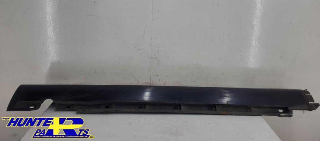 Dorpel R zwart 452 Volvo C70 II ('05-'13) 30787151, Gebruikt, Ophalen of Verzenden, Volvo