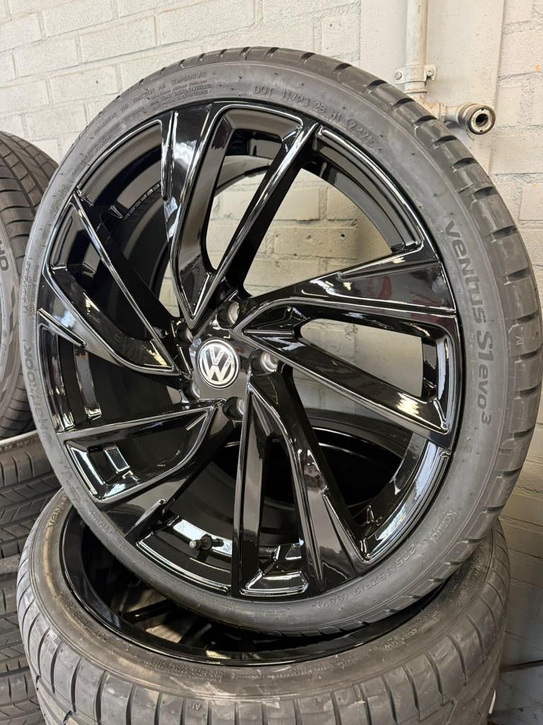 19" Volkswagen set, 19 inch, Banden en Velgen, Nieuw, Personenwagen