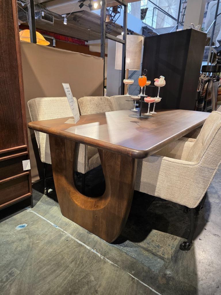 Eettafel Handai | Bruin Mangohout | 240 / 100 cm | showmodel, Vijf personen of meer, Rechthoekig, Overige houtsoorten, Nieuw