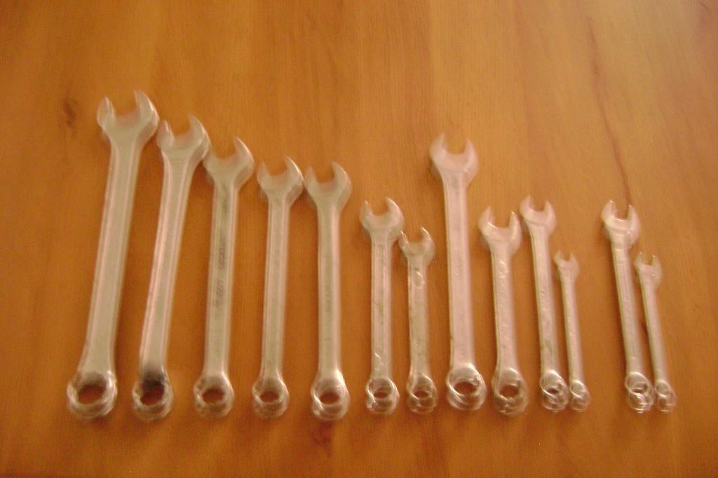 Diverse steek-ring sleutels van diverse merken, Ophalen of Verzenden, Gebruikt, Gereedschap of Toebehoren