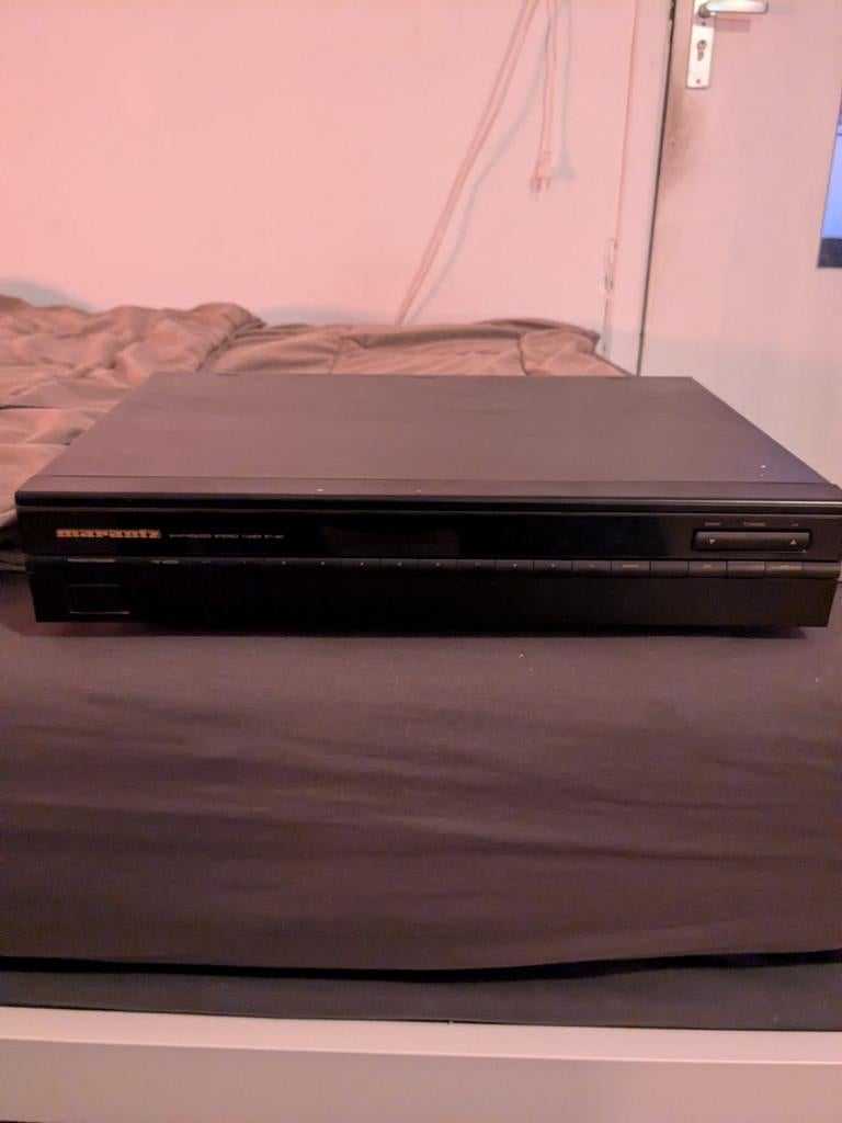 Marantz Tuner ST-40, Audio, Tv en Foto, Tuners, Ophalen of Verzenden