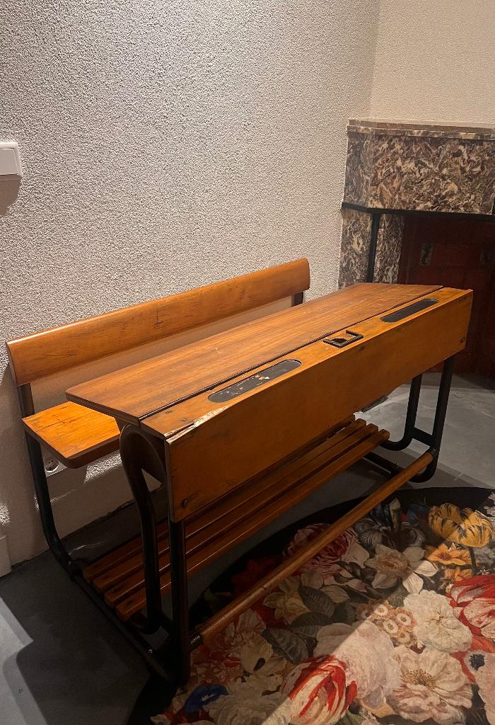 Vintage schoolbank / lessenaar, super en uniek!, Kinderen en Baby's, Kinderkamer | Tafels en Stoelen, Ophalen, Gebruikt, Tafel(s) en Stoel(en)