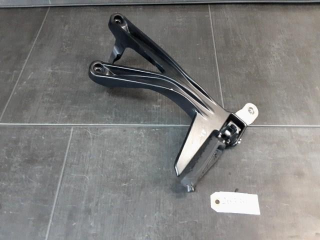 RC125 2014 - 2019 KTM Voetsteunen en schetsplaten D1-60165