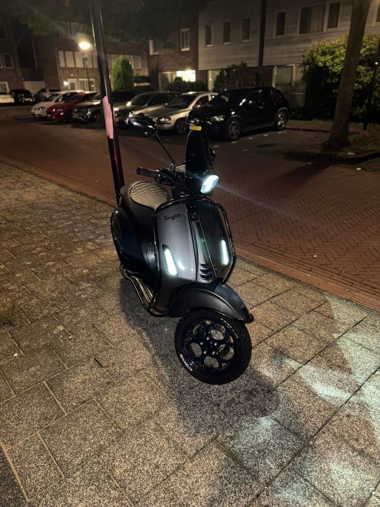 Vespa sprint iget 2023, Maximaal 45 km/u, Vespa S, Ophalen of Verzenden, Zo goed als nieuw
