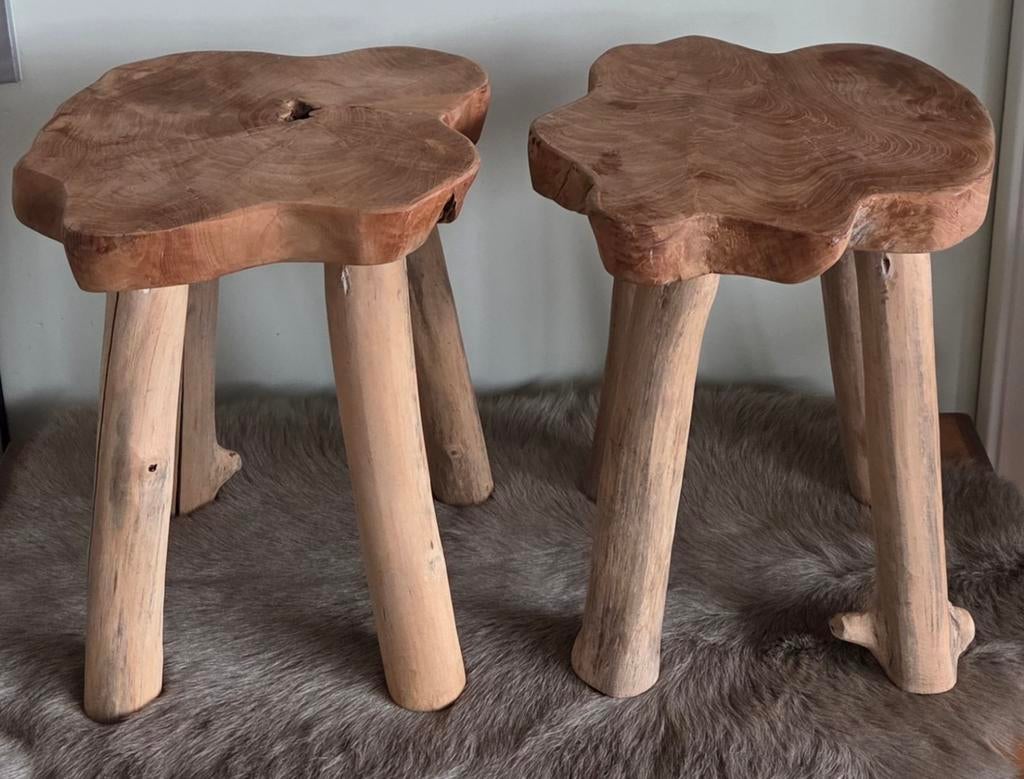 2 Teakhouten krukjes bijzettafels, Ophalen of Verzenden, Gebruikt, Hout