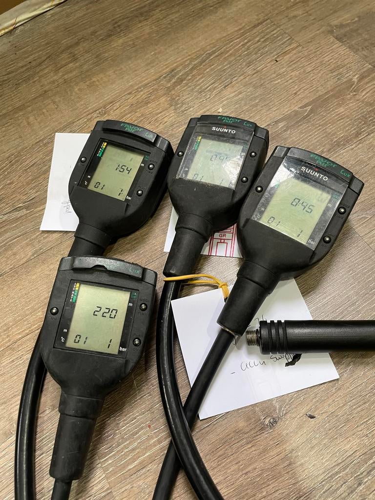 Suunto Favor Air Duikcomputer, Watersport en Boten, Duiken, Ophalen of Verzenden, Gebruikt, Duikcomputer