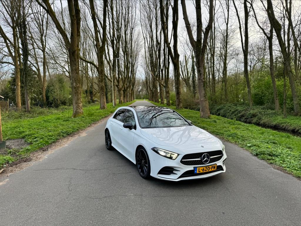 Mercedes A-Klasse A 200 163pk 7G-DCT 2018 Wit, Auto's, Mercedes-Benz, 65 €/maand, 4 cilinders, Particulier, 685 kg