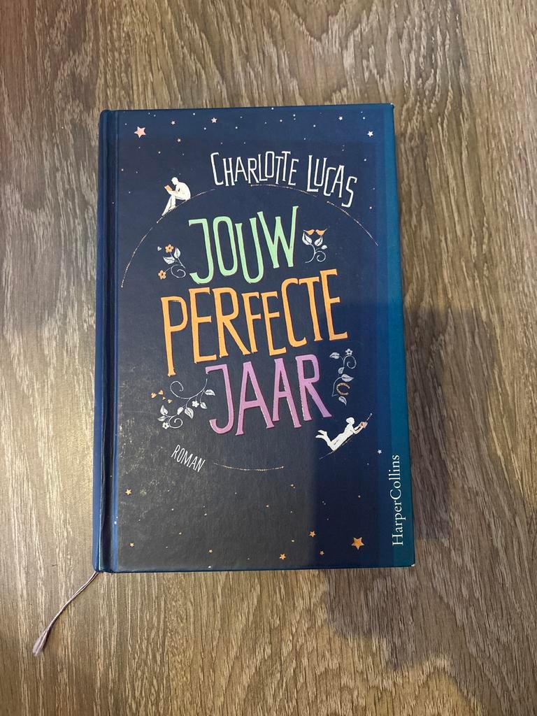 Charlotte Lucas - Jouw perfecte jaar, Ophalen of Verzenden, Zo goed als nieuw, Charlotte Lucas