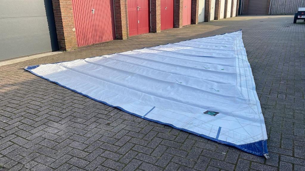 Meerdere rolfokken voor weinig, Watersport en Boten, Zeilen en Zeiltoebehoren, Ophalen of Verzenden, Zo goed als nieuw, 6 meter of meer