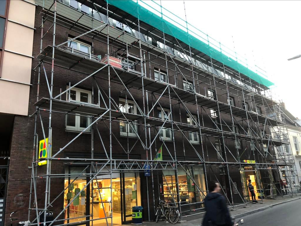 Gevelsteiger ,metselsteiger, steiger verhuur ,op & afbouw ,, Doe-het-zelf en Verbouw, Ophalen of Verzenden, Zo goed als nieuw