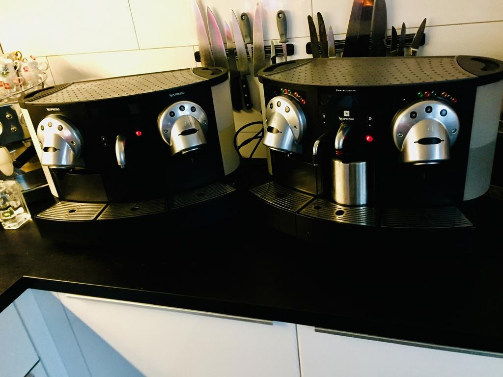 Nespresso gemini professional cs220 met 3 maanden garantie