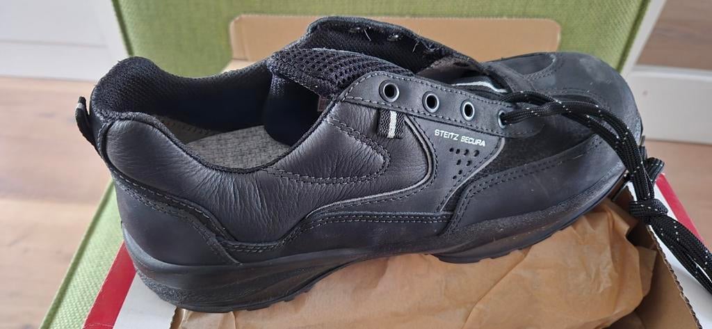Steitz Secura Werkschoenen Maat 43 - Nieuwstaat, Kleding | Heren, Schoenen, Steitz Secura, Zwart, Ophalen of Verzenden, Zo goed als nieuw