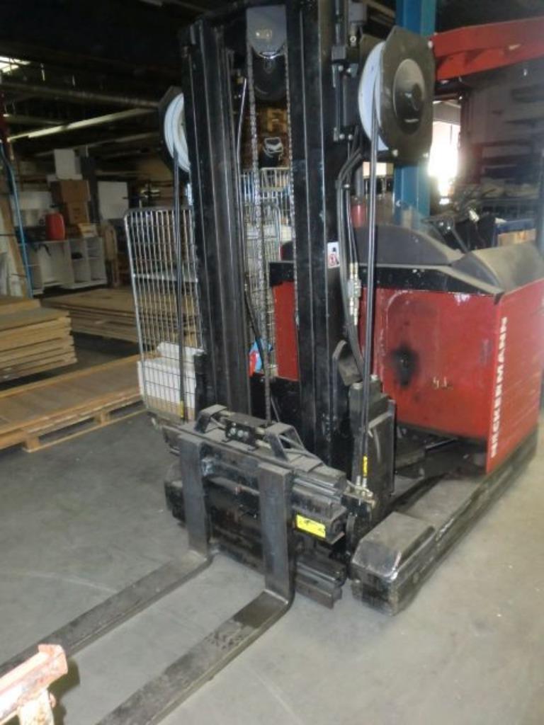 ≥ vork mast heftruck BT RR B2/14 - DEFECT - OPRUIMING! — Machines en ...