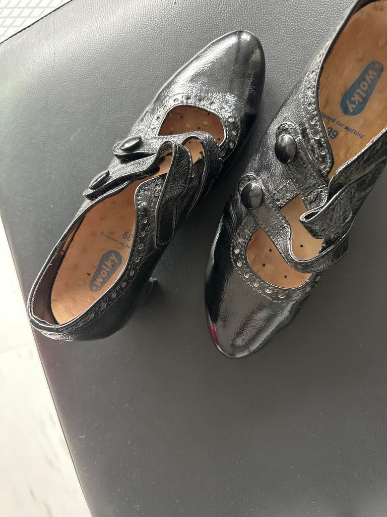 Wolky lakleren schoenen - maat 39, Ophalen of Verzenden, Zo goed als nieuw, Zwart, Schoenen met lage hakken