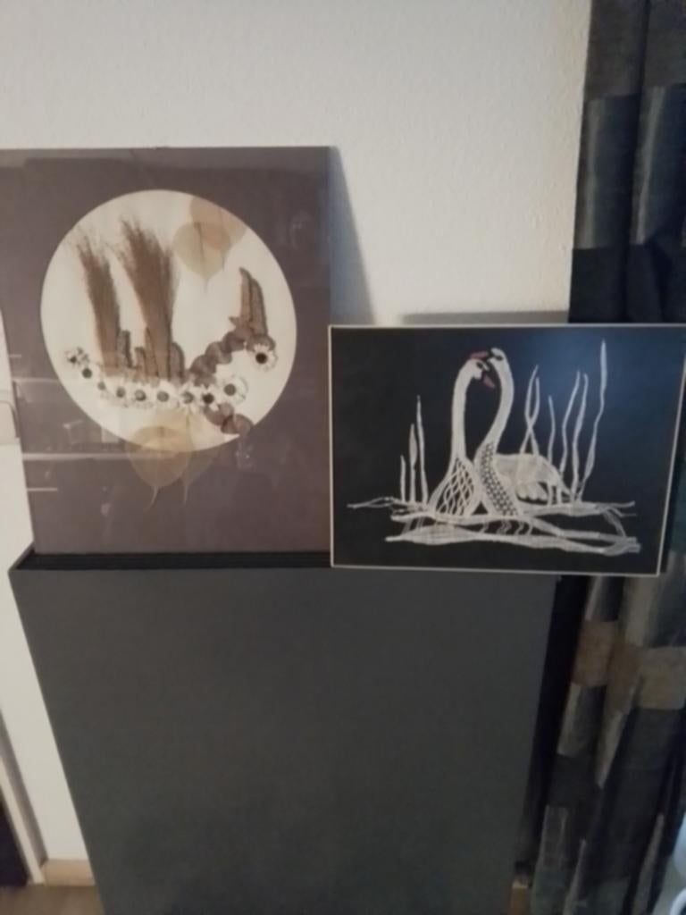 2 Decoratieve Schilderijen samen 10 euro, Minder dan 50 cm, Ophalen of Verzenden, Zo goed als nieuw, Schilderij