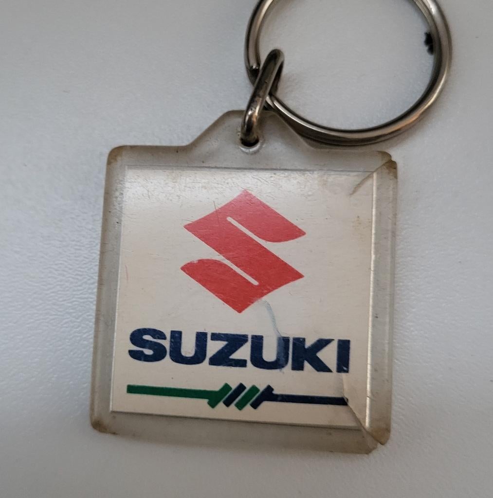 Vintage Suzuki Sleutelhanger ZATO Utrecht, Verzamelen, Sleutelhangers, Ophalen of Verzenden, Gebruikt