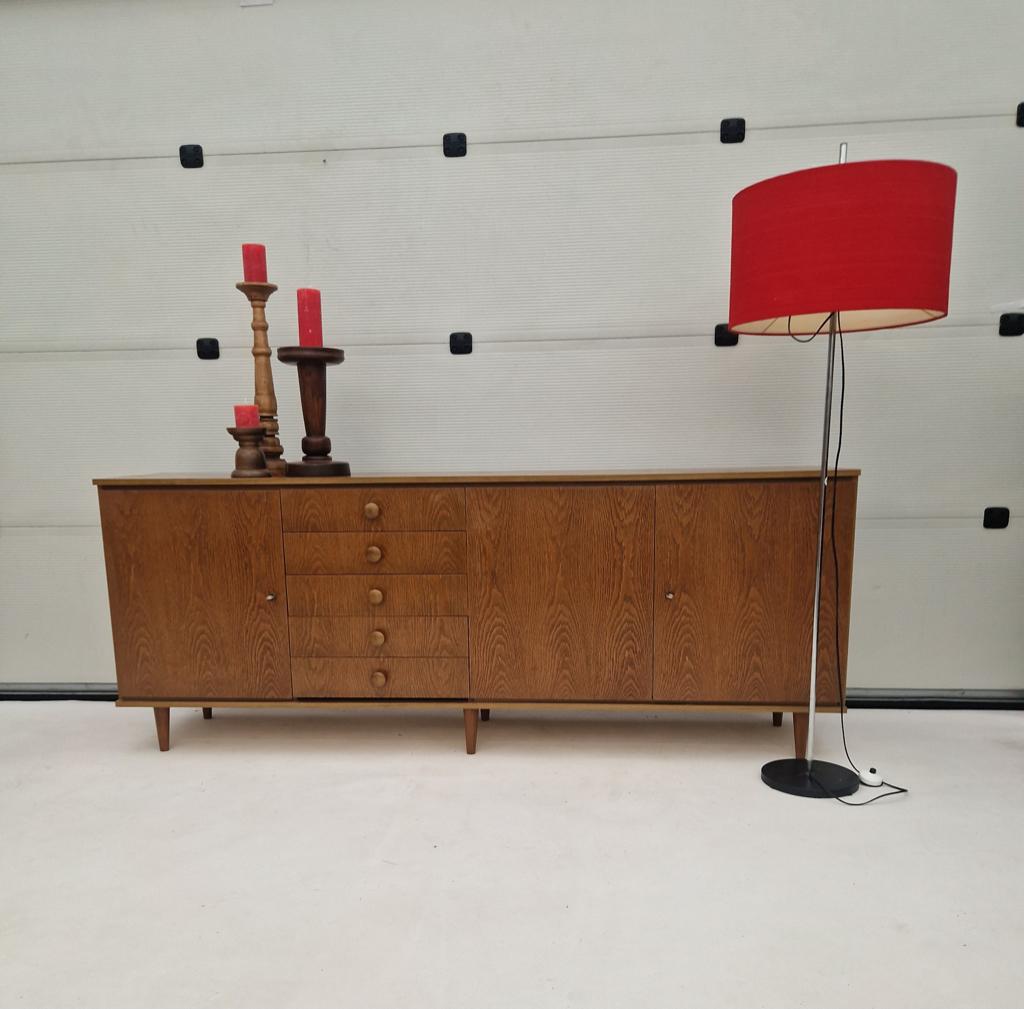 Vintage dressoir met houten knoppen, 215cm, Met deur(en), ., Ophalen of Verzenden, .