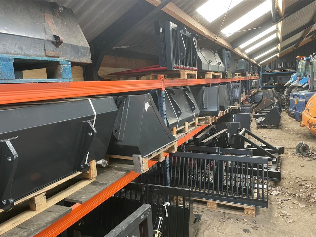 Grondbakken puinbakken tegelrieken palletvorken op voorraad!, Ophalen of Verzenden, Wiellader of Shovel