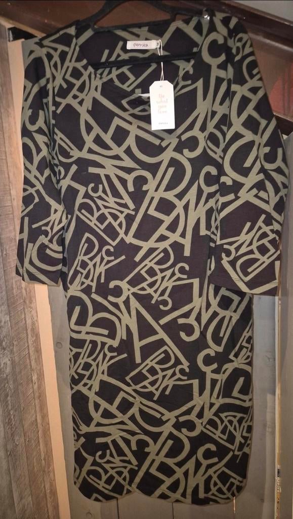 Nieuwe jurk van Paprika maat M, Ophalen of Verzenden, Nieuw, Maat 46/48 (XL) of groter, Onder de knie