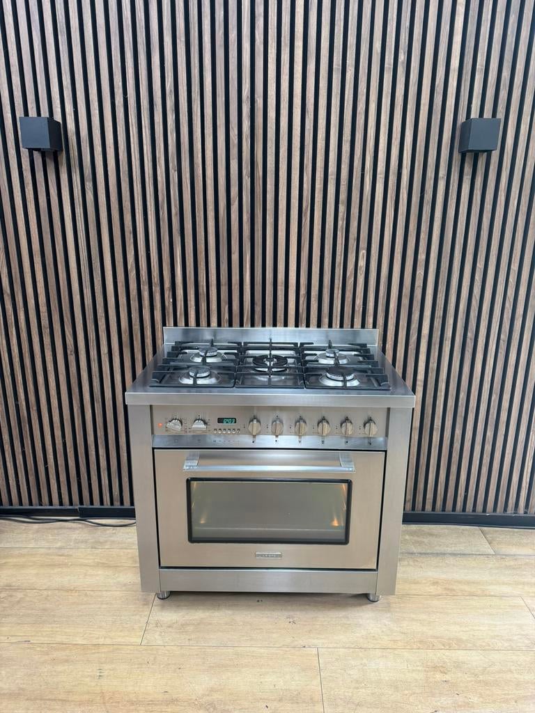 Nette staat Rvs Ariston Fornuis 90 cm (Gratis bezorgen), 5258sh, Ophalen of Verzenden, Zo goed als nieuw, Gas